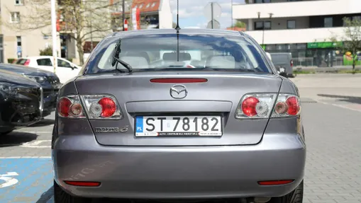 MAZDA 6 -