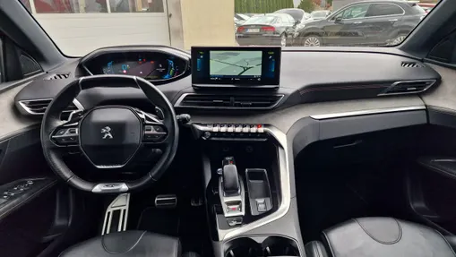 PEUGEOT 3008 -