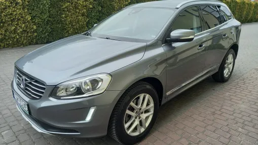 VOLVO XC60 -