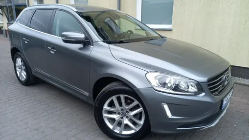 VOLVO XC60 -