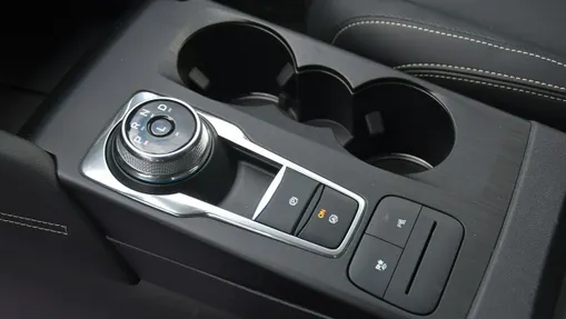 FORD Kuga -