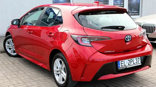 TOYOTA Corolla -