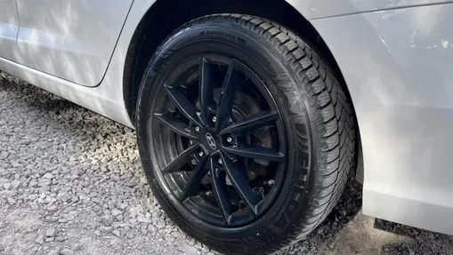HYUNDAI i30 -