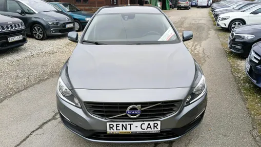 VOLVO V60 -