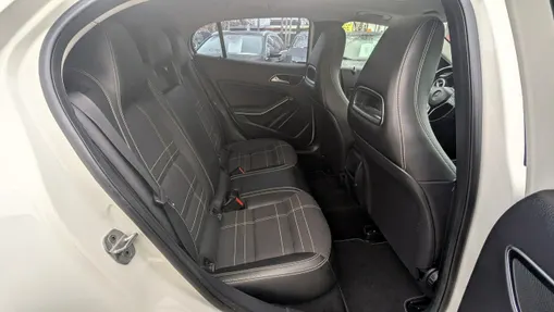 MERCEDES-BENZ GLA -
