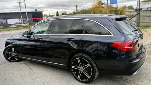 MERCEDES-BENZ C Klasa -