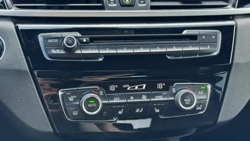 BMW X1 -