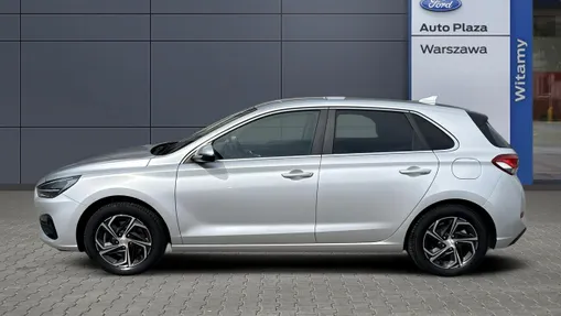 HYUNDAI i30 -