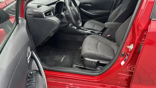 TOYOTA Corolla -