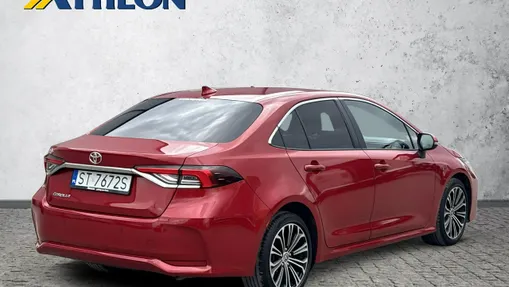 TOYOTA Corolla -