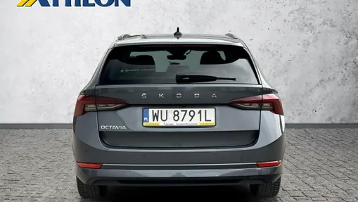 SKODA Octavia -