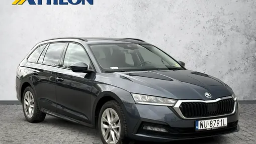 SKODA Octavia -