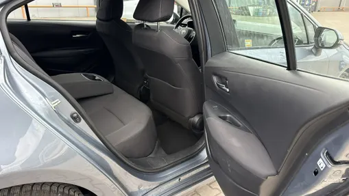 TOYOTA Corolla -