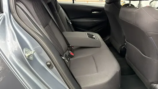 TOYOTA Corolla -
