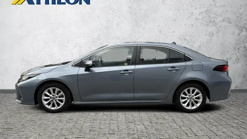 TOYOTA Corolla -