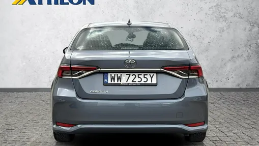 TOYOTA Corolla -