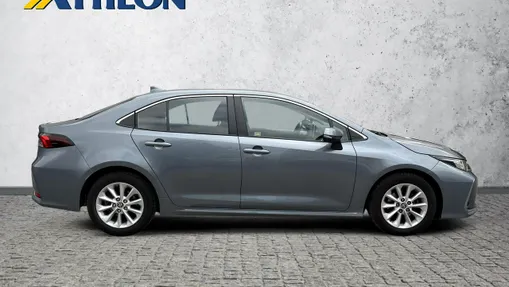 TOYOTA Corolla -