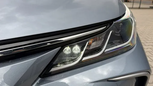 TOYOTA Corolla -