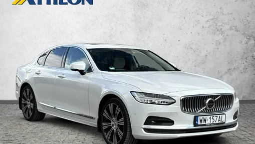 VOLVO S90 -