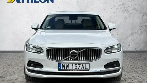 VOLVO S90 -