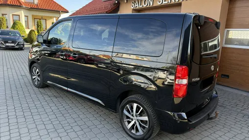 TOYOTA Proace Verso -
