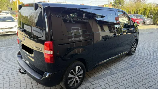 TOYOTA Proace Verso -