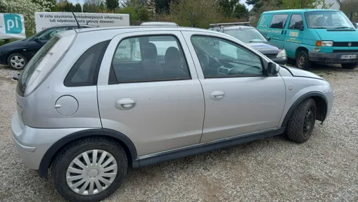 OPEL Corsa -