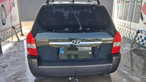 HYUNDAI Tucson -