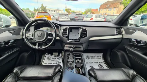 VOLVO XC90 -