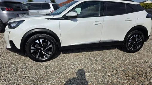 PEUGEOT 2008 -