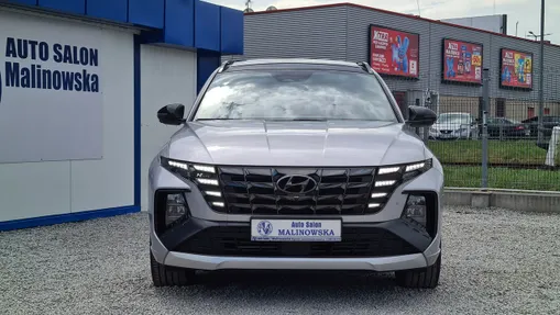 HYUNDAI Tucson -