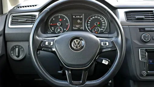 VOLKSWAGEN Caddy -