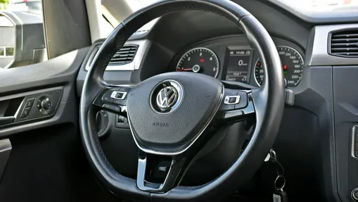VOLKSWAGEN Caddy -