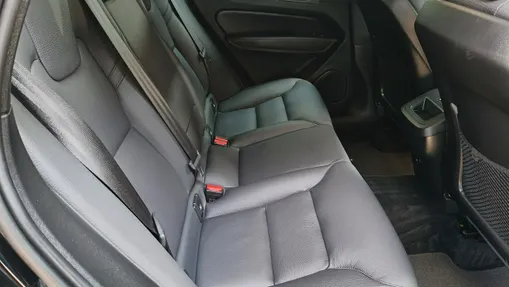 VOLVO XC60 -