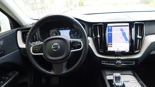 VOLVO XC60 -