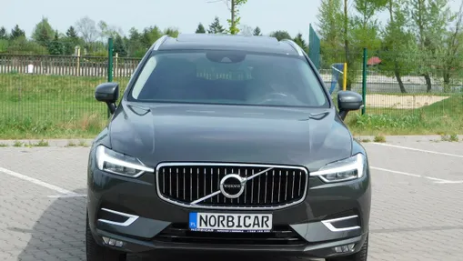VOLVO XC60 -