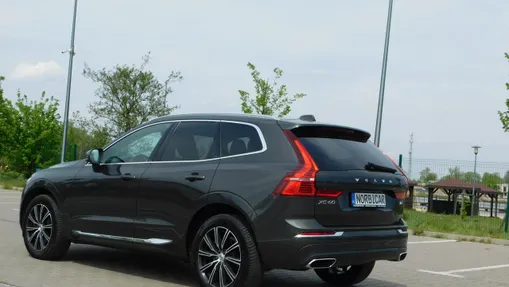VOLVO XC60 -