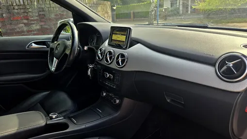 MERCEDES-BENZ B Klasa -