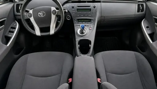 TOYOTA Prius -