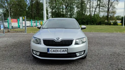 SKODA Octavia -