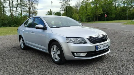SKODA Octavia -