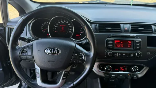 KIA Rio -