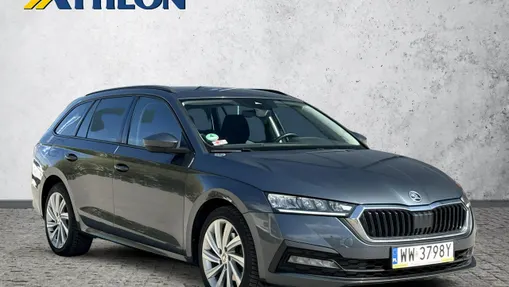 SKODA Octavia -
