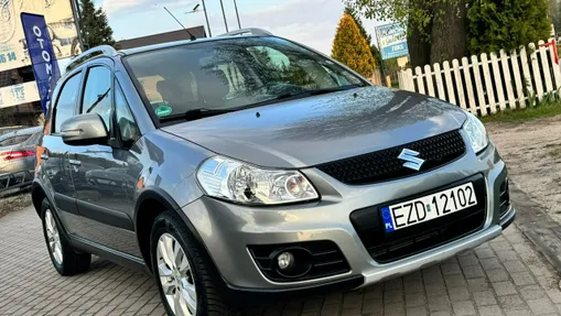 SUZUKI SX4 -