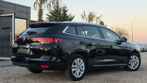 RENAULT Megane -