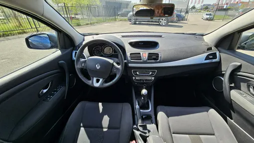 RENAULT Megane -