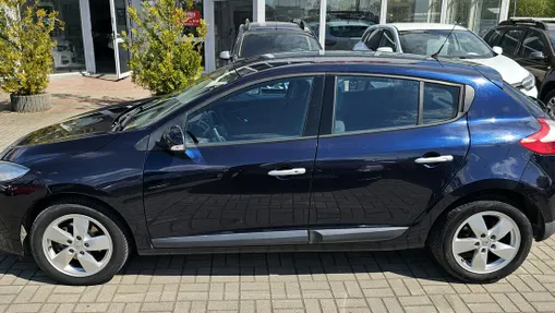 RENAULT Megane -