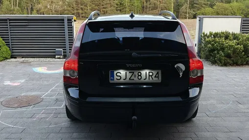 VOLVO V50 -