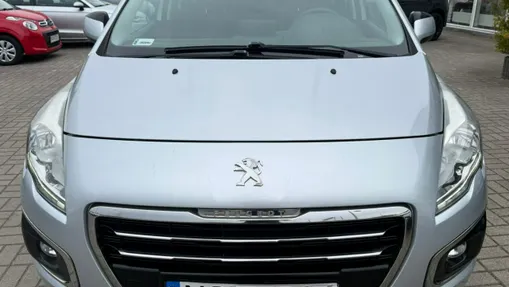 PEUGEOT 3008 -
