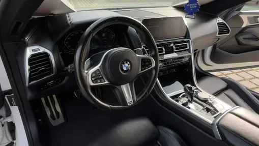 BMW Seria 8 -